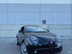Negro Usado 2010 Alfa Romeo MiTo Quadrifoglio Verde Utilitario | 7500 € (Precio justo)