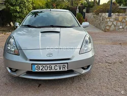 Gris / plata Usado 2004 Toyota Celica Coupe | 9900 €