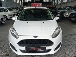 Blanco Usado 2016 Ford Fiesta Trend Utilitario | 5890 € (Buen precio)