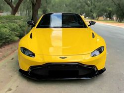 Amarillo Usado 2024 Aston Martin Vantage Coupe | 197.000 €