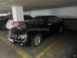 Negro Usado 2004 Mercedes CLK270 Avantgarde Coupe | 6500 €