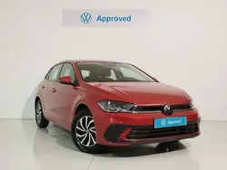 Rojo Usado 2023 VW Polo Life | 21.900 € (Precio justo)