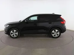Negro Usado 2020 Volvo XC40 Momentum SUV | 22.285 € (Precio justo)