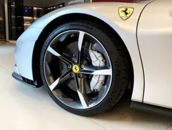 Gris Usado 2022 Ferrari SF90 Descapotable | 689.000 €