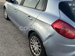 Gris / plata Usado 2007 Fiat Bravo Emotion Utilitario | 3500 € (Buen precio)