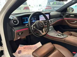 Blanco Usado 2020 Mercedes E220 Berlina | 33.600 € (Precio justo)