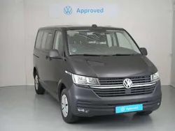 Negro Usado 2024 VW Caravelle Monovolumen | 38.900 € (Precio justo)
