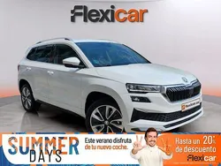 Blanco Usado 2024 Skoda Karoq Selection SUV | 29.490 € (Caro)