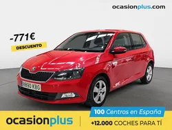 Rojo Usado 2017 Skoda Fabia Berlina | 8490 € (Precio justo)