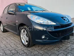 Verde Usado 2006 Peugeot 206 Berlina | 2495 € (Precio justo)