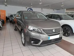 Gris Usado 2020 Peugeot 5008 Active Monovolumen | 20.000 € (Precio justo)