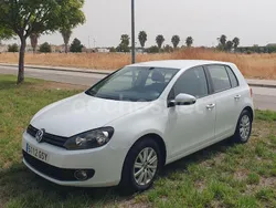Blanco Usado 2010 VW Golf VI Sport Berlina | 8499 € (Precio justo)