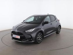 Gris Usado 2021 Toyota Yaris Hybrid Style Utilitario | 19.399 € (Un poco caro)