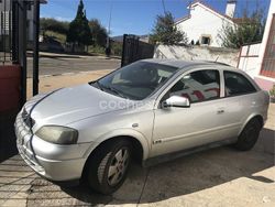 Gris / plata Usado 2004 Opel Astra Edition Berlina | 600 € (Buen precio)