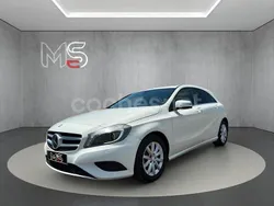 Blanco Usado 2013 Mercedes A180 Style Berlina | 13.399 € (Precio justo)