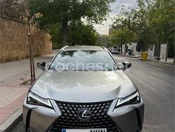 Gris / plata Usado 2024 Lexus UX SUV | 32.900 €