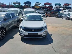 Blanco Nuevo 2024 VW T-Roc SUV | 11.800 €