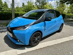 Azul Usado 2016 Toyota Aygo X-clusiv Utilitario | 8300 € (Precio justo)