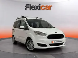 Blanco Usado 2015 Ford Tourneo Courier Ambiente Monovolumen | 11.990 € (Precio justo)