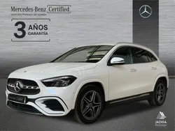 Blanco Usado 2024 Mercedes GLA200 AMG line SUV | 41.990 € (Precio justo)