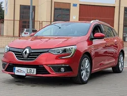 Granate Usado 2019 Renault Mégane Cabriolet Zen Descapotable | 12.950 €