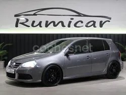 Gris / plata Usado 2006 VW Golf V R Berlina | 22.990 €