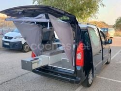 Gris / plata Usado 2016 Peugeot Partner Tepee Outdoor Monovolumen | 9990 € (Precio justo)