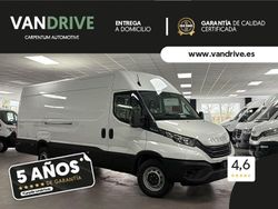 Blanco Usado 2025 Iveco Daily Berlina | 39.800 €