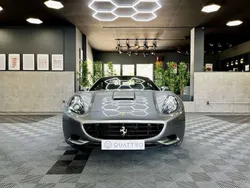 Gris Usado 2011 Ferrari California Coupe | 109.990 €