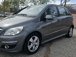 Gris Usado 2010 Mercedes B200 Monovolumen | 8500 € (Precio justo)