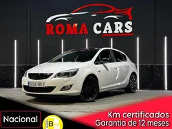 Blanco Usado 2012 Opel Astra Excellence Berlina | 7490 € (Precio justo)