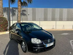 Negro Usado 2007 VW Jetta Advance Berlina | 5500 € (Buen precio)