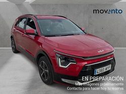 Rojo Usado 2025 Kia Niro SUV | 26.900 € (Precio justo)