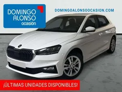 Amarillo Usado 2025 Skoda Fabia Selection Berlina | 17.390 € (Super precio)