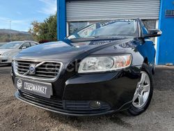Negro Usado 2008 Volvo S40 Momentum Berlina | 4990 € (Buen precio)