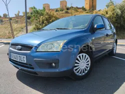 Azul Usado 2005 Ford Focus Ghia Berlina | 2200 € (Buen precio)