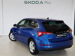 Azul Usado 2023 Skoda Scala Ambition Utilitario | 19.500 € (Precio justo)