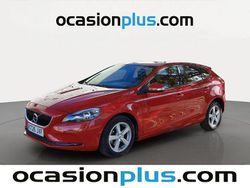 Rojo Usado 2016 Volvo V40 Kinetic Utilitario | 13.990 € (Un poco caro)