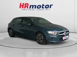 Azul Usado 2022 Mercedes A180 Utilitario | 23.470 € (Precio justo)