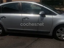 Gris / plata Usado 2006 Citroën C4 Exclusive Berlina | 3500 € (Un poco caro)