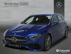 Azul Usado 2024 Mercedes A200 Berlina | 35.500 € (Precio justo)