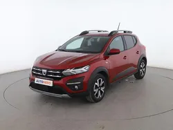 Rojo Usado 2022 Dacia Sandero Comfort Utilitario | 14.599 € (Precio justo)