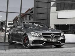 Gris Usado 2017 Mercedes C63 AMG AMG Descapotable | 67.900 € (Caro)