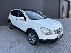 Blanco Usado 2009 Nissan Qashqai Tekna SUV | 5999 €