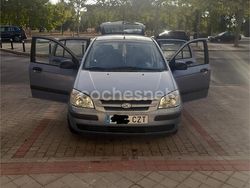Gris / plata Usado 2004 Hyundai Getz Utilitario | 2750 € (Precio justo)