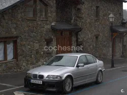 Gris / plata Usado 2000 BMW 323 Berlina | 3600 €