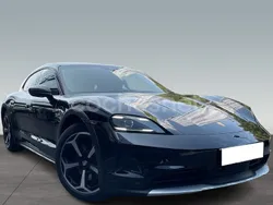 Eléctrico Usado 2022 Porsche Taycan 4S Cross Turismo Berlina | 59.850 €