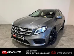 Gris / plata Usado 2019 Mercedes GLA180 SUV | 21.990 € (Precio justo)