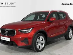 Rojo Usado 2024 Volvo XC40 Core SUV | 32.900 € (Super precio)