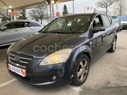 Gris / plata Usado 2008 Kia Ceed Active Familiar | 3490 €